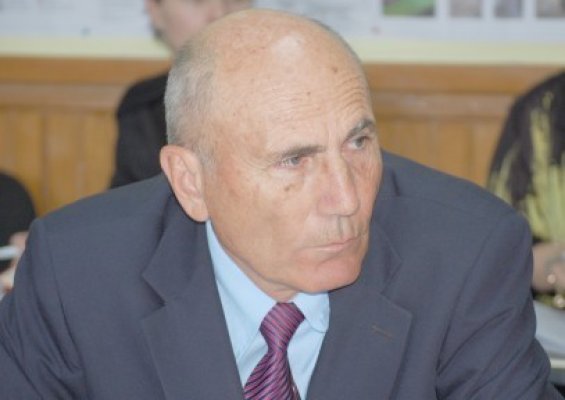 Hânsă, învestit marţi primarul oraşului Cernavodă